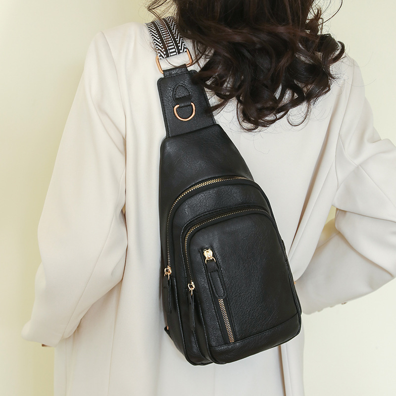 Women's Fashionable Casual Large Capacity Bag